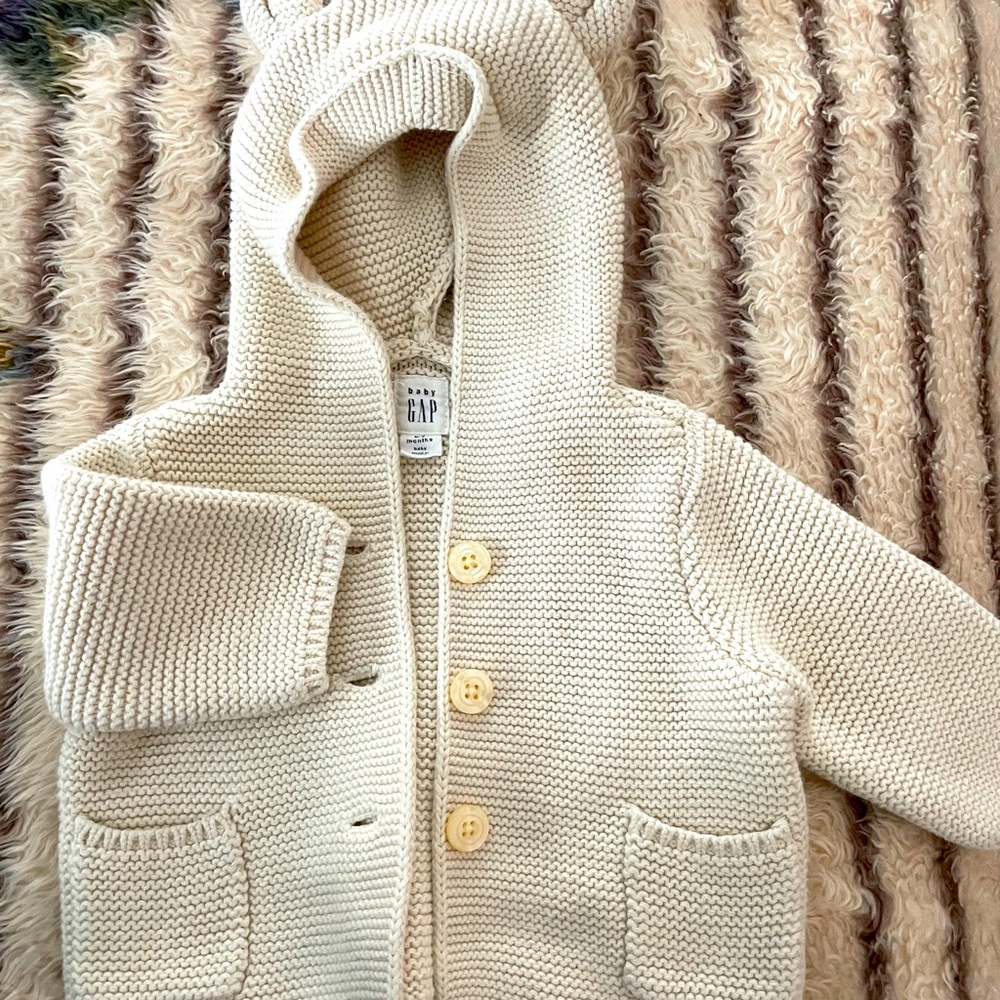 Baby gap cardigan with ears 3-9 mo